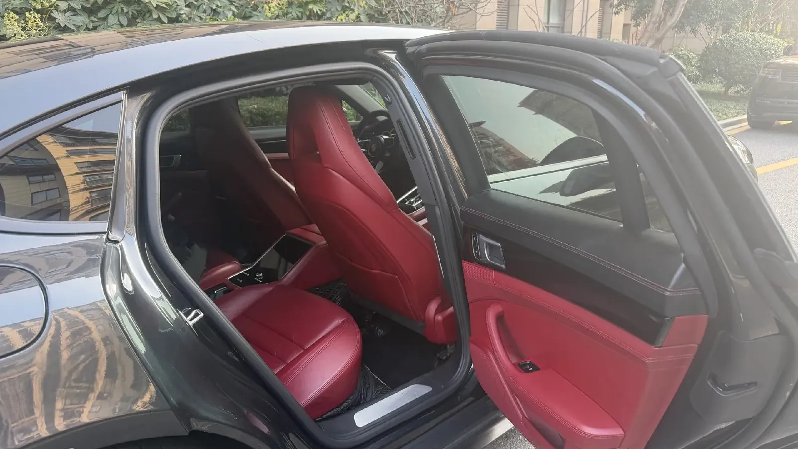 2019 Porsche Panamera 2.9T 330HP V6 8DCT,autocango,china used car exporter,china ev exporter,chinese used car exporter,chinese used ev exporter