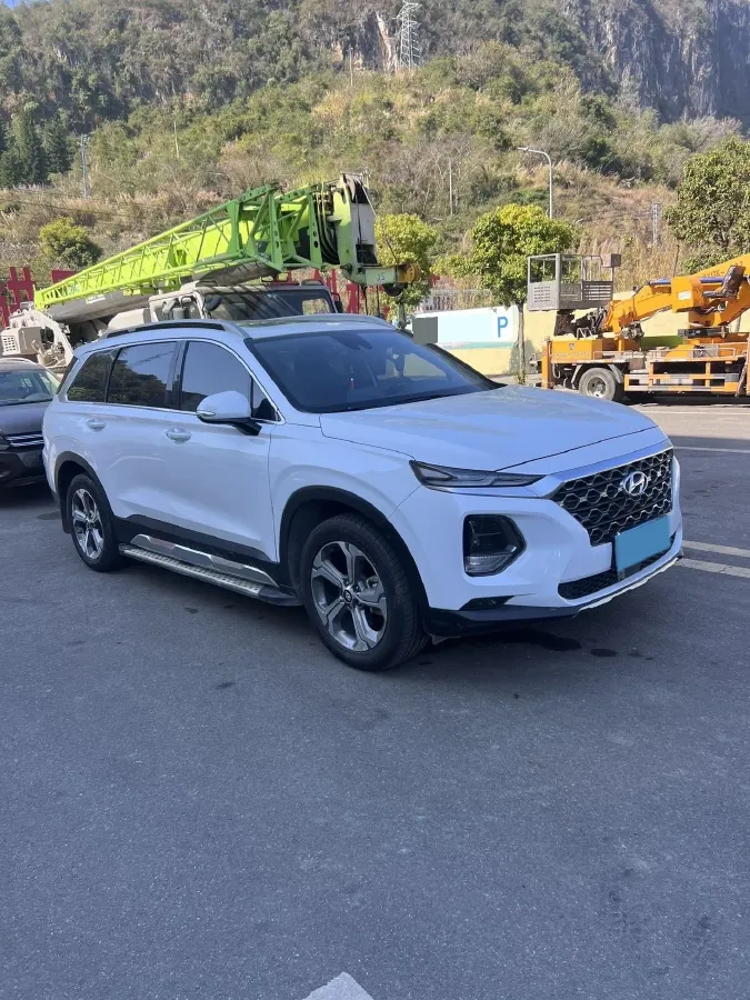 2019 Hyundai Santafe 2.0T 240HP L4 8AT,autocango,china used car exporter,china ev exporter,chinese used car exporter,chinese used ev exporter
