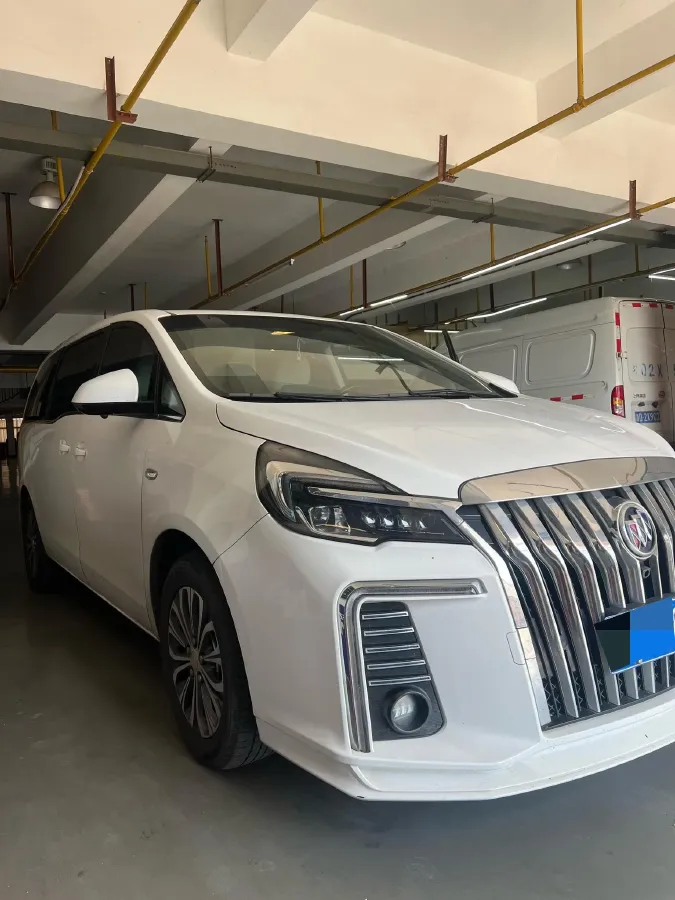 2022 Buick GL8 2.0T 237HP L4 9AT,autocango,china used car exporter,china ev exporter,chinese used car exporter,chinese used ev exporter