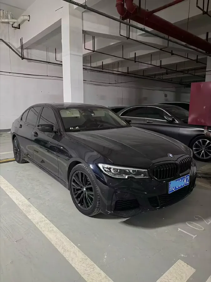 2022 BMW 3 Series 2.0T 184HP L4 8AT,autocango,china used car exporter,china ev exporter,chinese used car exporter,chinese used ev exporter