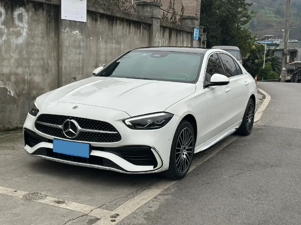 2022 Mercedes-Benz C Class 1.5T 204HP L4 9AT,autocango,china used car exporter,china ev exporter,chinese used car exporter,chinese used ev exporter