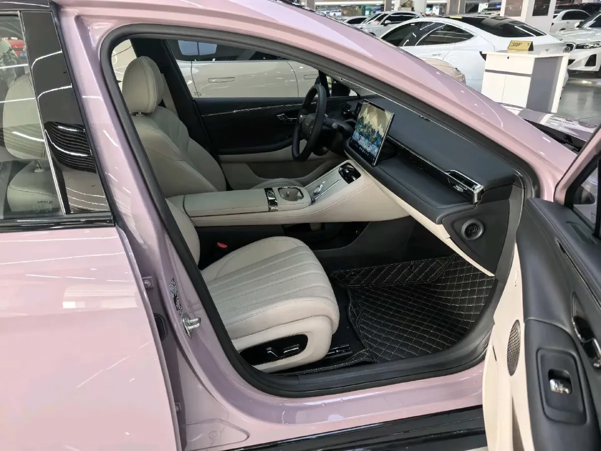 2025 Aion AION RT BEV 68.1KWH,autocango,china used car exporter,china ev exporter,chinese used car exporter,chinese used ev exporter