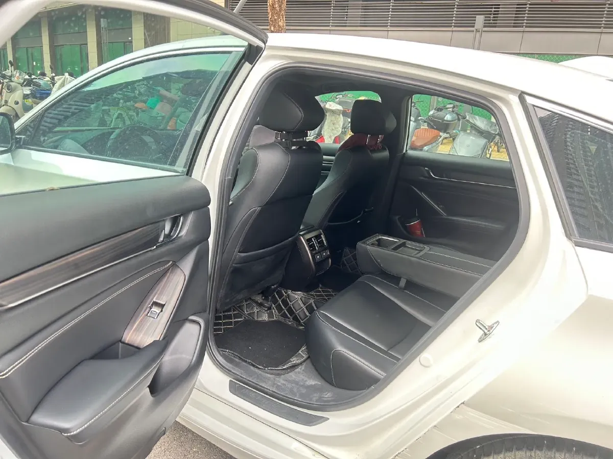 2022 Honda Inspire 1.5T 194HP L4 CVT,autocango,china used car exporter,china ev exporter,chinese used car exporter,chinese used ev exporter