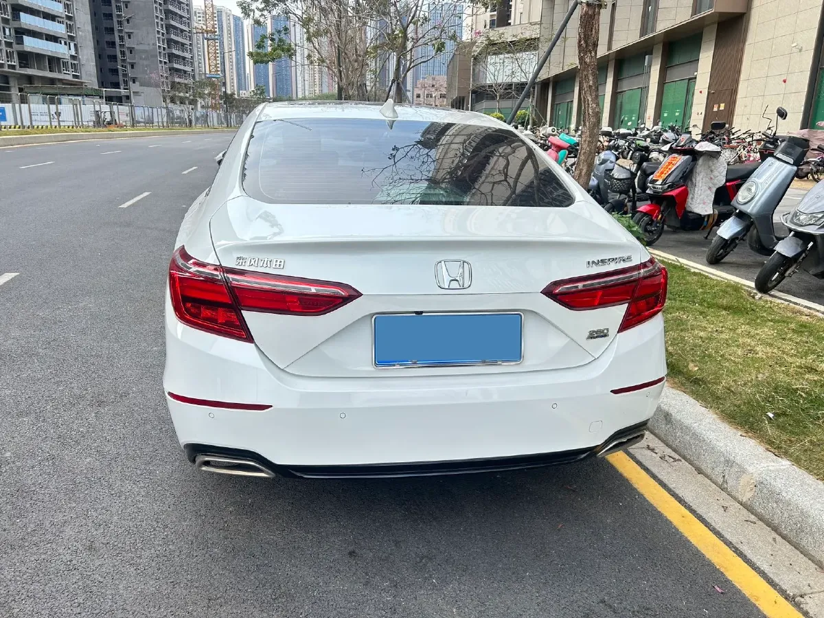 2022 Honda Inspire 1.5T 194HP L4 CVT,autocango,china used car exporter,china ev exporter,chinese used car exporter,chinese used ev exporter