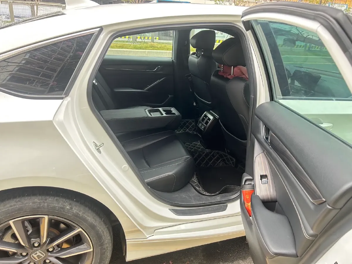 2022 Honda Inspire 1.5T 194HP L4 CVT,autocango,china used car exporter,china ev exporter,chinese used car exporter,chinese used ev exporter