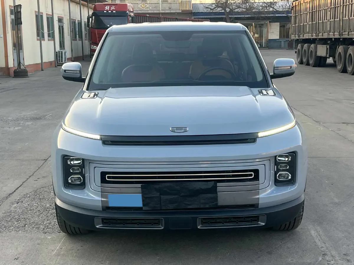 2020 Geely ICON 1.5T 177HP L3 7DCT,autocango,china used car exporter,china ev exporter,chinese used car exporter,chinese used ev exporter