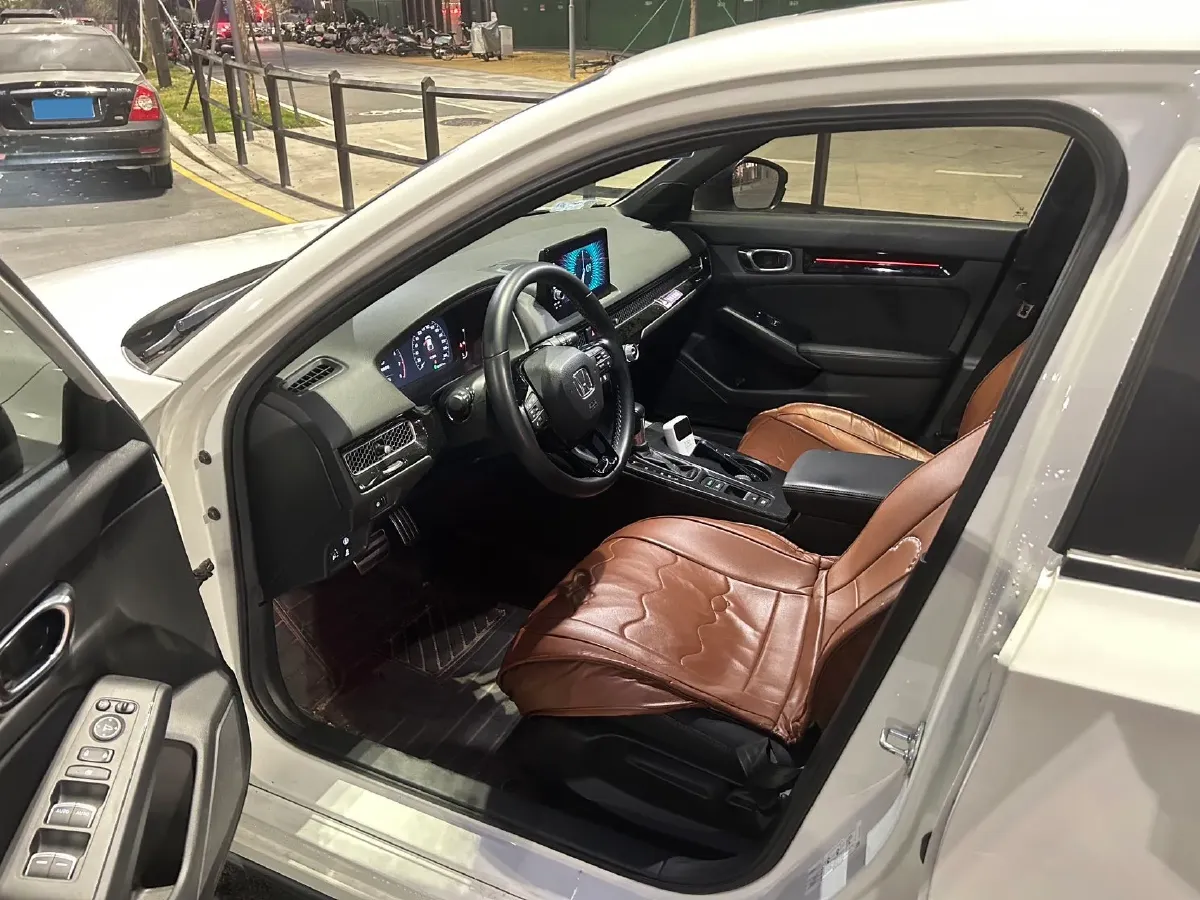 2023 Honda Civic 1.5T 182HP L4 CVT,autocango,china used car exporter,china ev exporter,chinese used car exporter,chinese used ev exporter