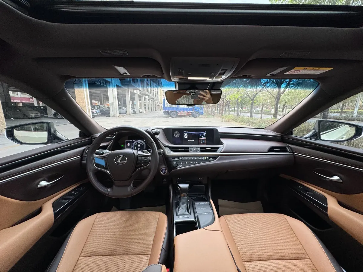 2018 Lexus ES 2.5L 178HP L4 E-CVT Hybrid,autocango,china used car exporter,china ev exporter,chinese used car exporter,chinese used ev exporter