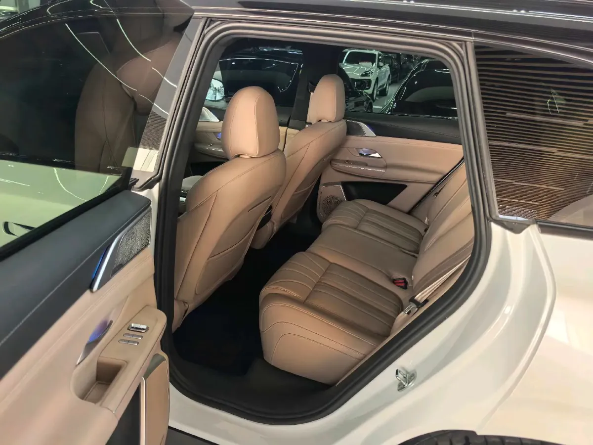 2025 Xpeng G9 BEV 79KWH,autocango,china used car exporter,china ev exporter,chinese used car exporter,chinese used ev exporter