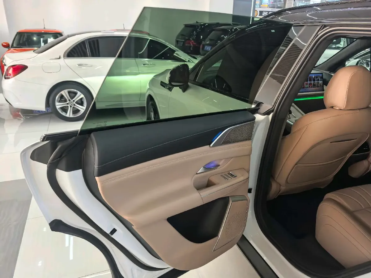 2025 Xpeng G9 BEV 79KWH,autocango,china used car exporter,china ev exporter,chinese used car exporter,chinese used ev exporter