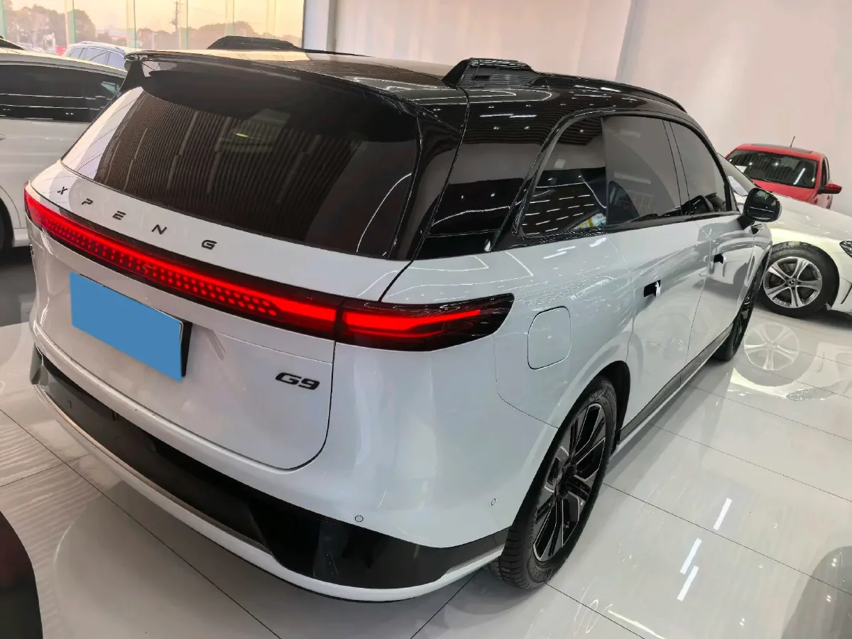 2025 Xpeng G9 BEV 79KWH,autocango,china used car exporter,china ev exporter,chinese used car exporter,chinese used ev exporter