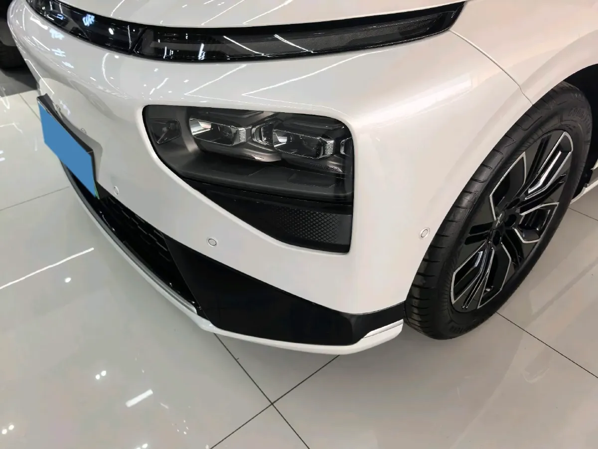2025 Xpeng G9 BEV 79KWH,autocango,china used car exporter,china ev exporter,chinese used car exporter,chinese used ev exporter