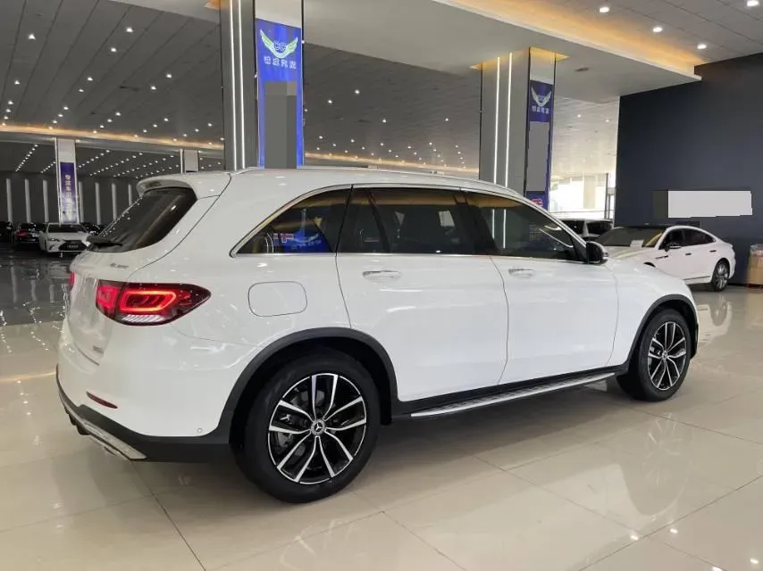 2021 Mercedes-Benz GLC Class 2.0T 197HP L4 9AT,autocango,china used car exporter,china ev exporter,chinese used car exporter,chinese used ev exporter