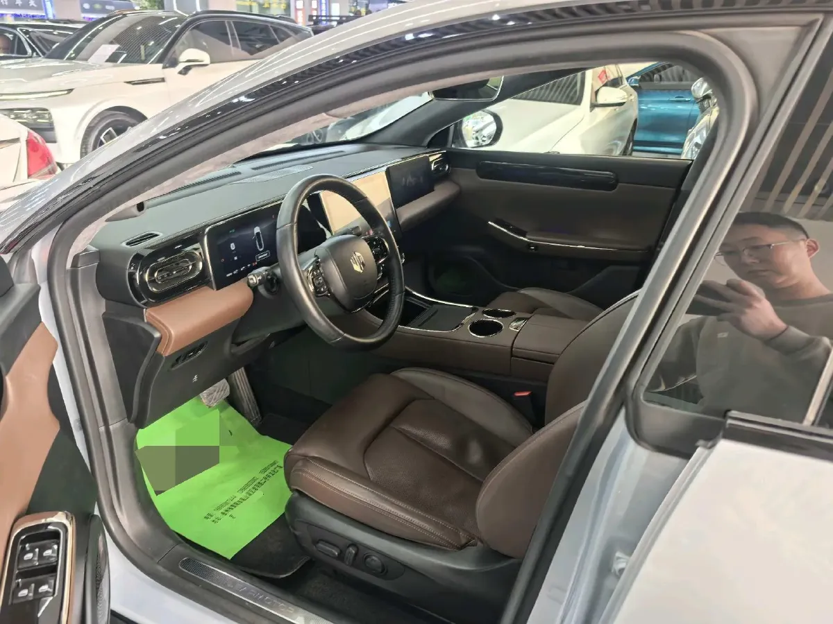 2023 Leapmotor C01 1.5L 95HP L4 REEV 43.7KWH,autocango,china used car exporter,china ev exporter,chinese used car exporter,chinese used ev exporter