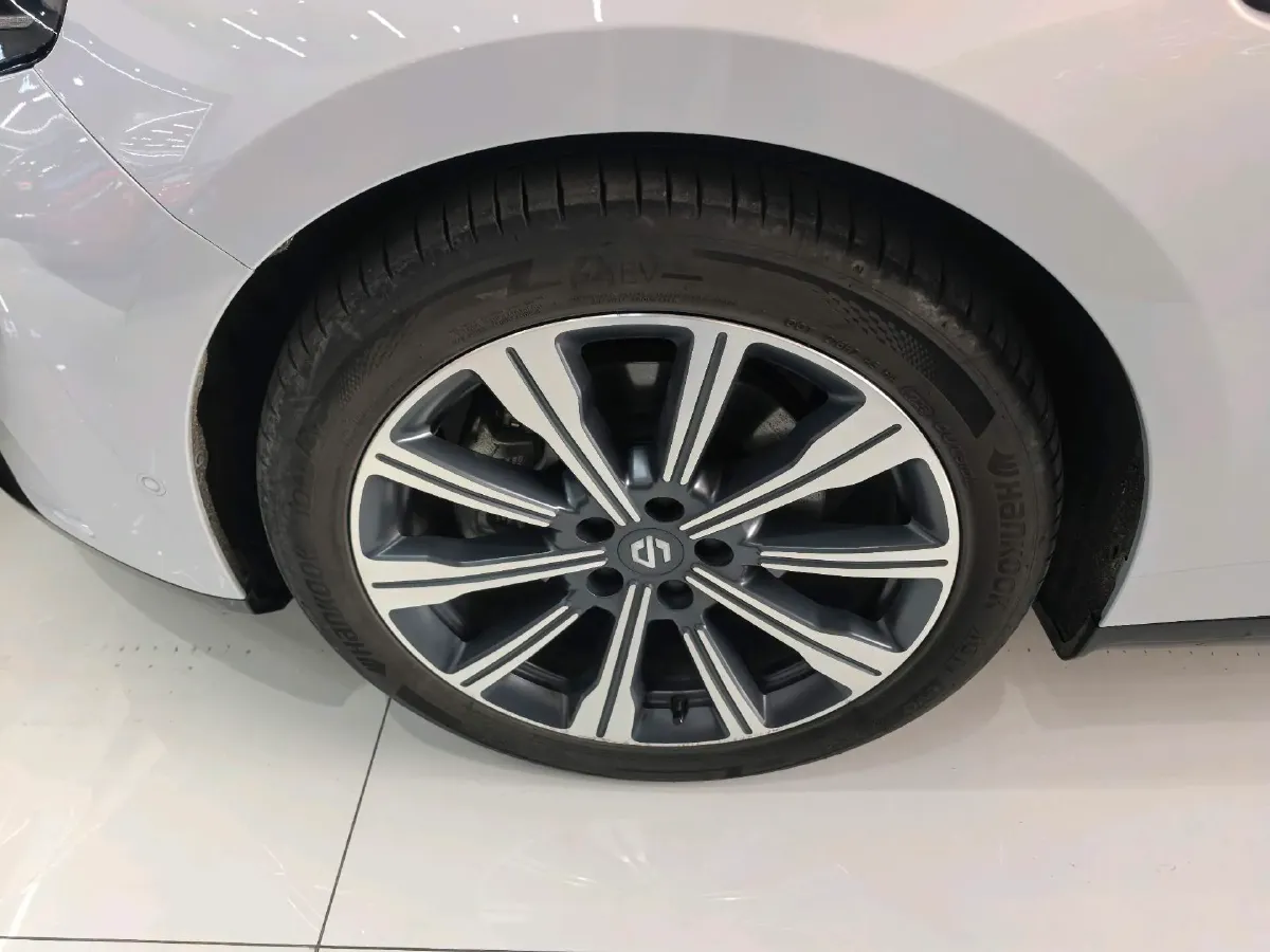 2023 Leapmotor C01 1.5L 95HP L4 REEV 43.7KWH,autocango,china used car exporter,china ev exporter,chinese used car exporter,chinese used ev exporter