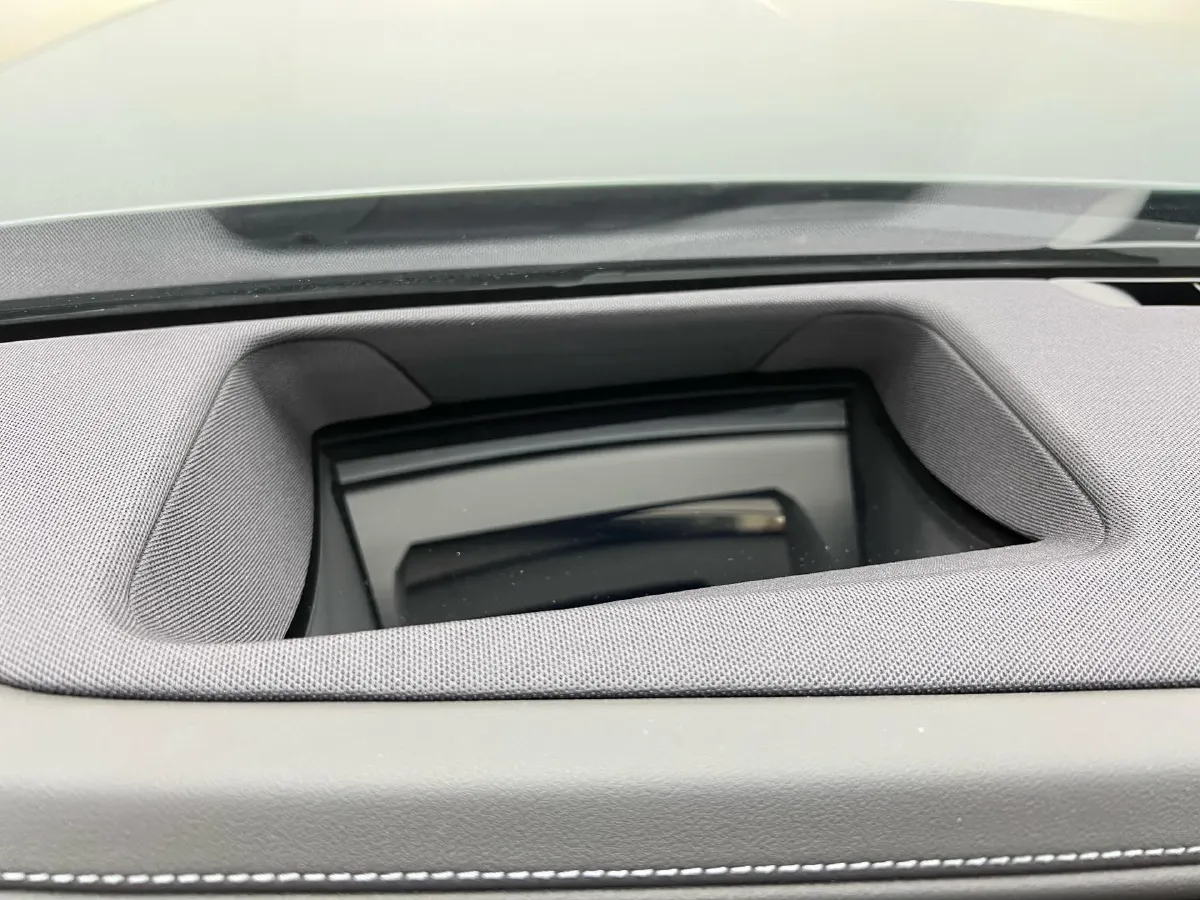 2023 BMW 7 Series 3.0T 381HP L6 8AT,autocango,china used car exporter,china ev exporter,chinese used car exporter,chinese used ev exporter