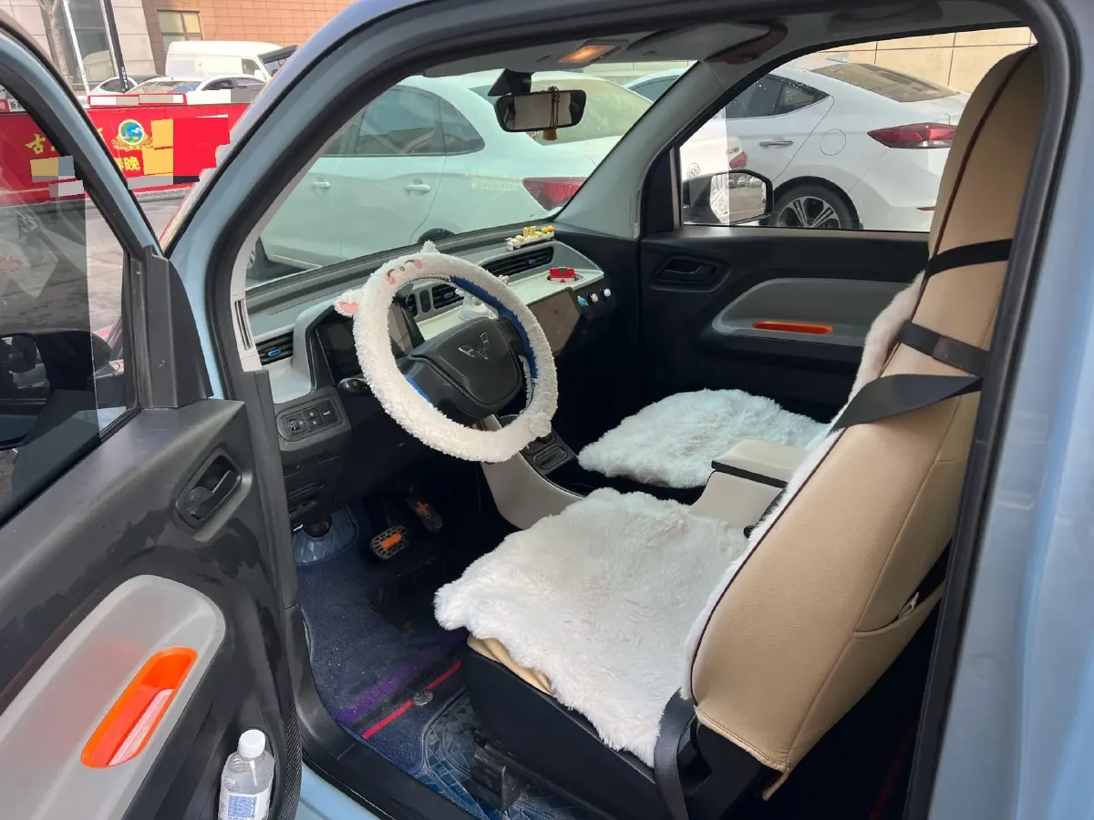 2020 WuLing HongGuang MINI EV BEV 13.8KWH,autocango,china used car exporter,china ev exporter,chinese used car exporter,chinese used ev exporter