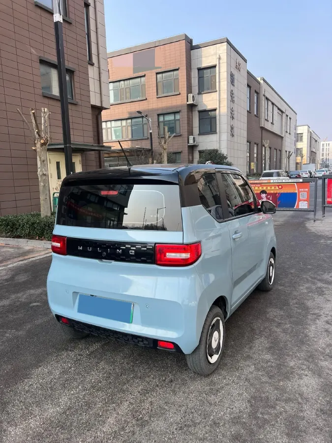 2020 WuLing HongGuang MINI EV BEV 13.8KWH,autocango,china used car exporter,china ev exporter,chinese used car exporter,chinese used ev exporter