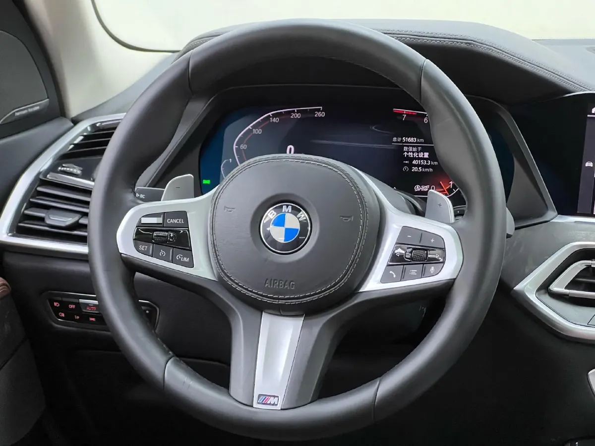 2020 BMW X5 3.0T 340HP L6 8AT,autocango,china used car exporter,china ev exporter,chinese used car exporter,chinese used ev exporter