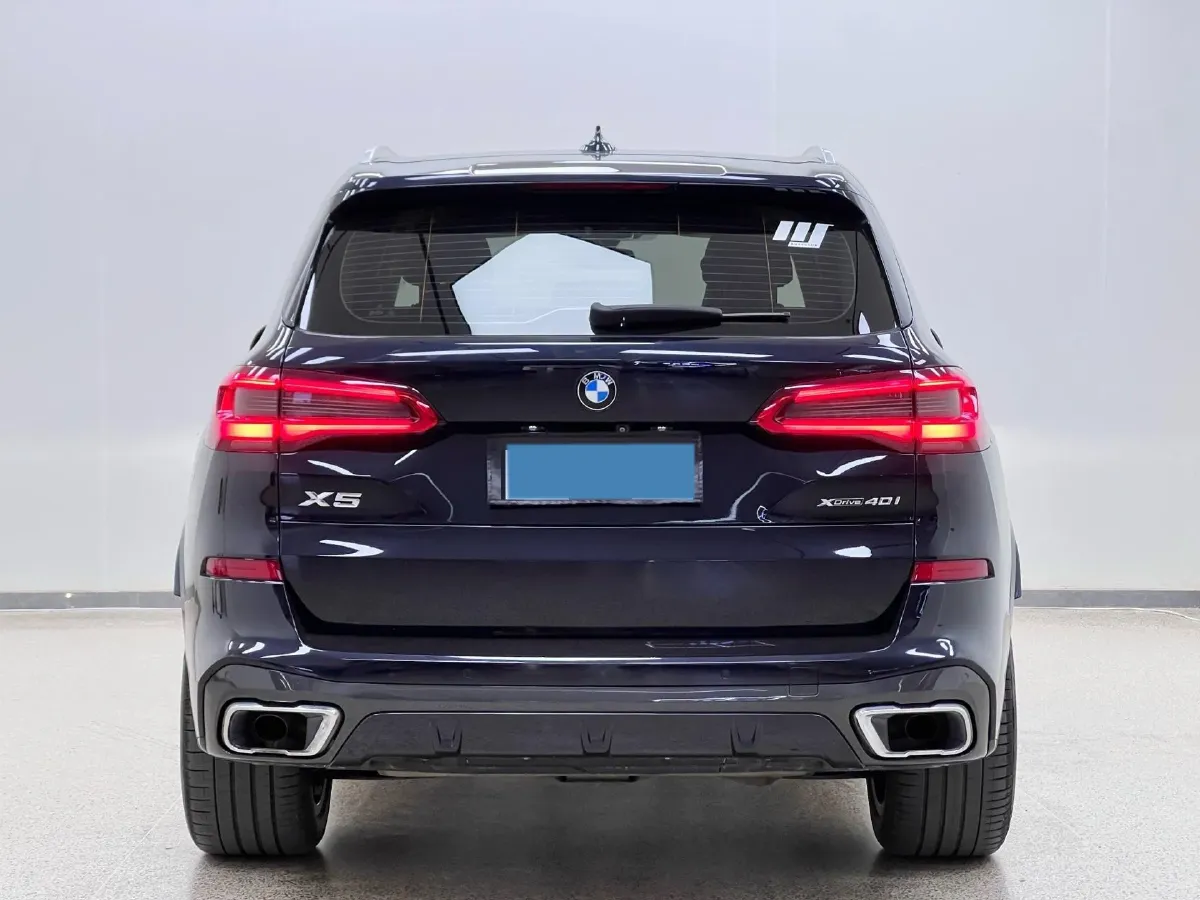 2020 BMW X5 3.0T 340HP L6 8AT,autocango,china used car exporter,china ev exporter,chinese used car exporter,chinese used ev exporter