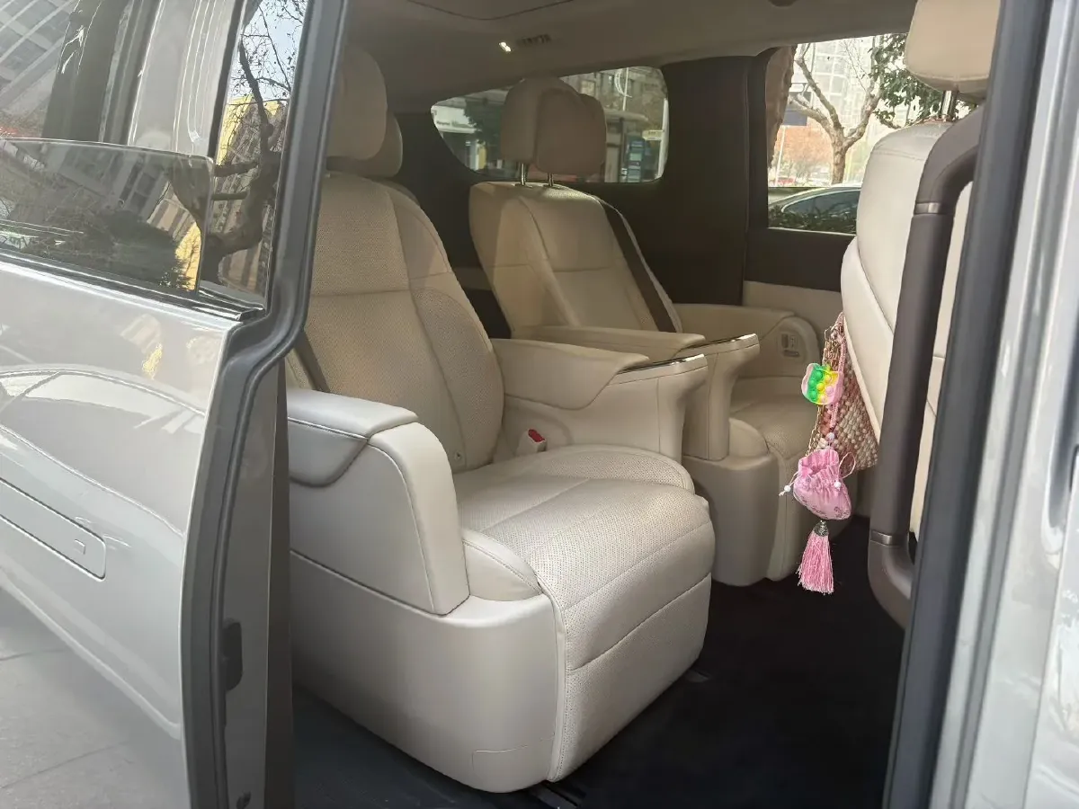 2024 Li MEGA BEV 102.7KWH,autocango,china used car exporter,china ev exporter,chinese used car exporter,chinese used ev exporter