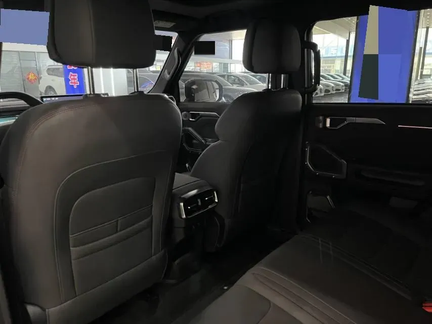 2023 Jetour Traveller 2.0T 254HP L4 7DCT,autocango,china used car exporter,china ev exporter,chinese used car exporter,chinese used ev exporter