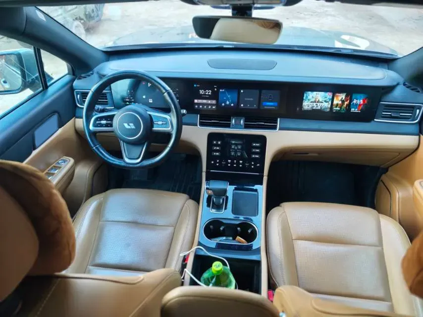 2021 Li ONE Range Extended 131HP REEV 40.5KWH,autocango,china used car exporter,china ev exporter,chinese used car exporter,chinese used ev exporter