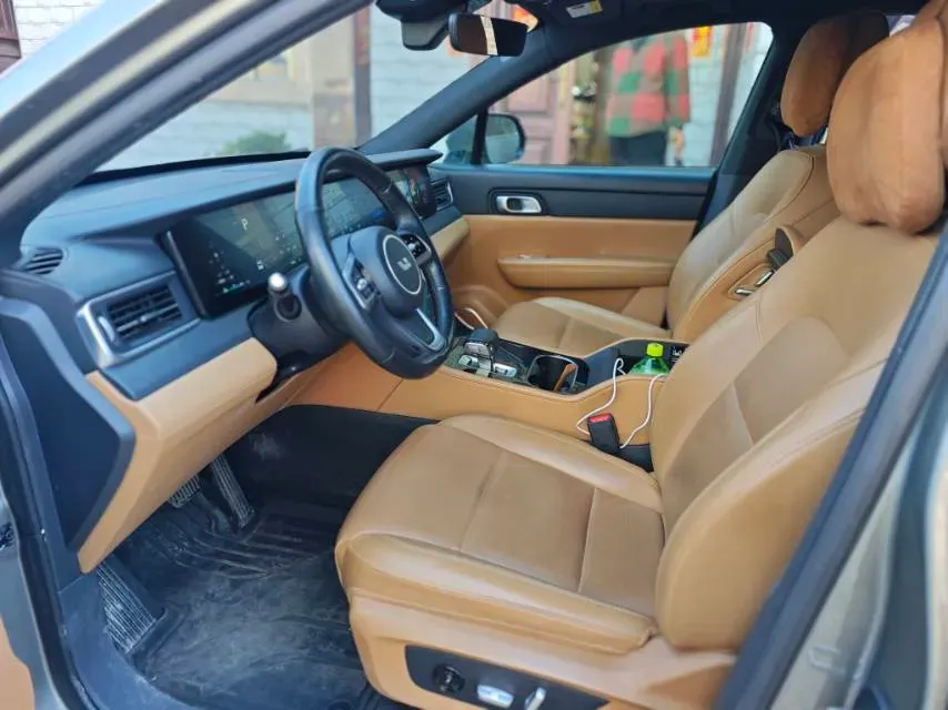 2021 Li ONE Range Extended 131HP REEV 40.5KWH,autocango,china used car exporter,china ev exporter,chinese used car exporter,chinese used ev exporter