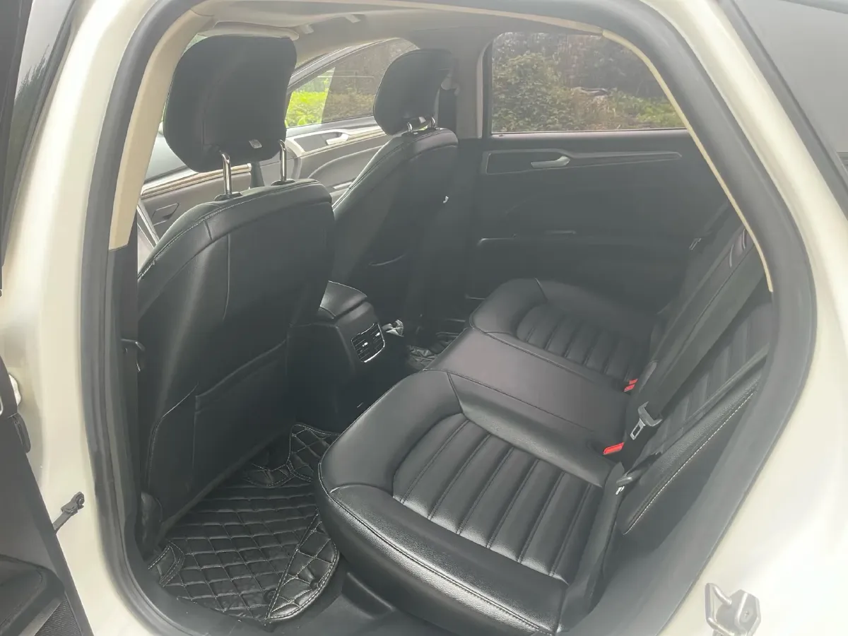 2018 Ford Mondeo 1.5T 181HP L4 6AT,autocango,china used car exporter,china ev exporter,chinese used car exporter,chinese used ev exporter