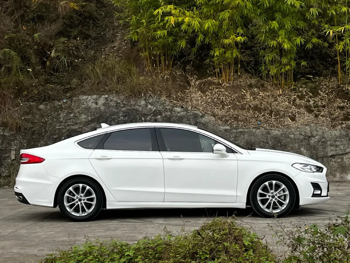 2018 Ford Mondeo 1.5T 181HP L4 6AT,autocango,china used car exporter,china ev exporter,chinese used car exporter,chinese used ev exporter