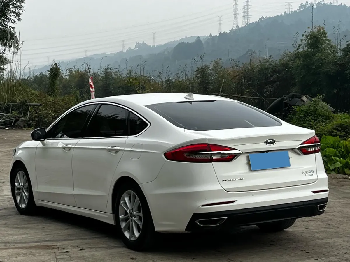 2018 Ford Mondeo 1.5T 181HP L4 6AT,autocango,china used car exporter,china ev exporter,chinese used car exporter,chinese used ev exporter