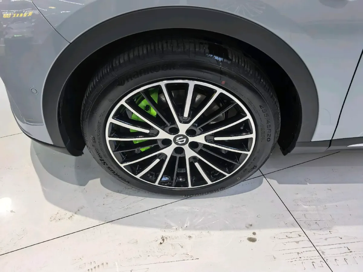 2026 Leapmotor C11 REEV 95HP REEV,autocango,china used car exporter,china ev exporter,chinese used car exporter,chinese used ev exporter