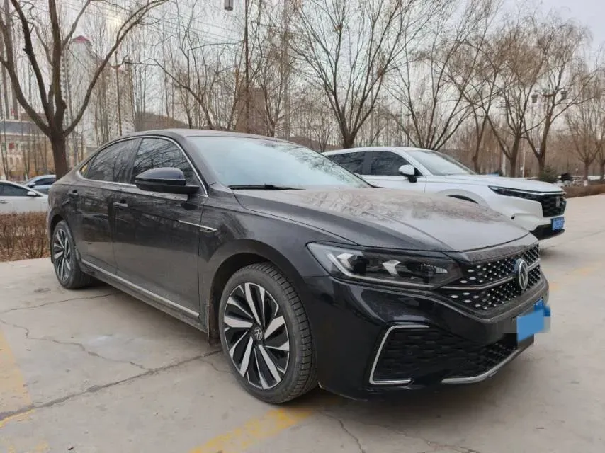 2021 Volkswagen Passat 2.0T 186HP L4 7DCT,autocango,china used car exporter,china ev exporter,chinese used car exporter,chinese used ev exporter