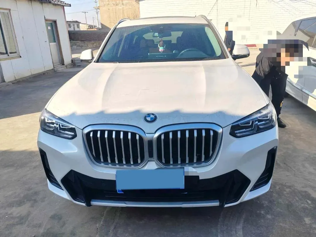 2023 BMW X3 2.0T 184HP L4 8AT,autocango,china used car exporter,china ev exporter,chinese used car exporter,chinese used ev exporter