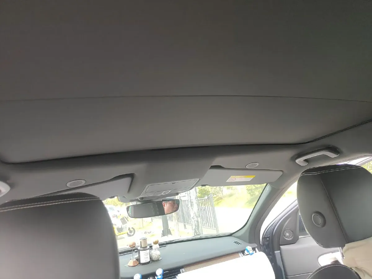 2023 Land Rover Discovery Sport 2.0T 249HP L4 9AT,autocango,china used car exporter,china ev exporter,chinese used car exporter,chinese used ev exporter