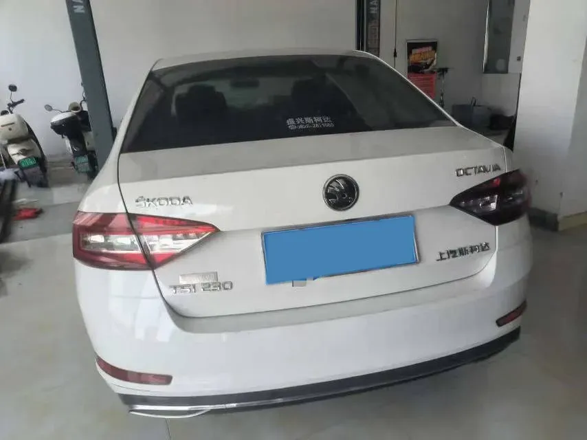 2018 Skoda Octavia 1.2T 116HP L4 7DCT,autocango,china used car exporter,china ev exporter,chinese used car exporter,chinese used ev exporter
