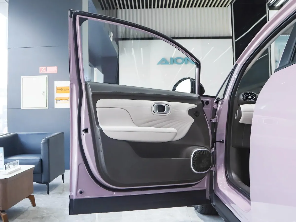 2025 Aion AION UT BEV 44.257/44.12/44.133KWH,autocango,china used car exporter,china ev exporter,chinese used car exporter,chinese used ev exporter