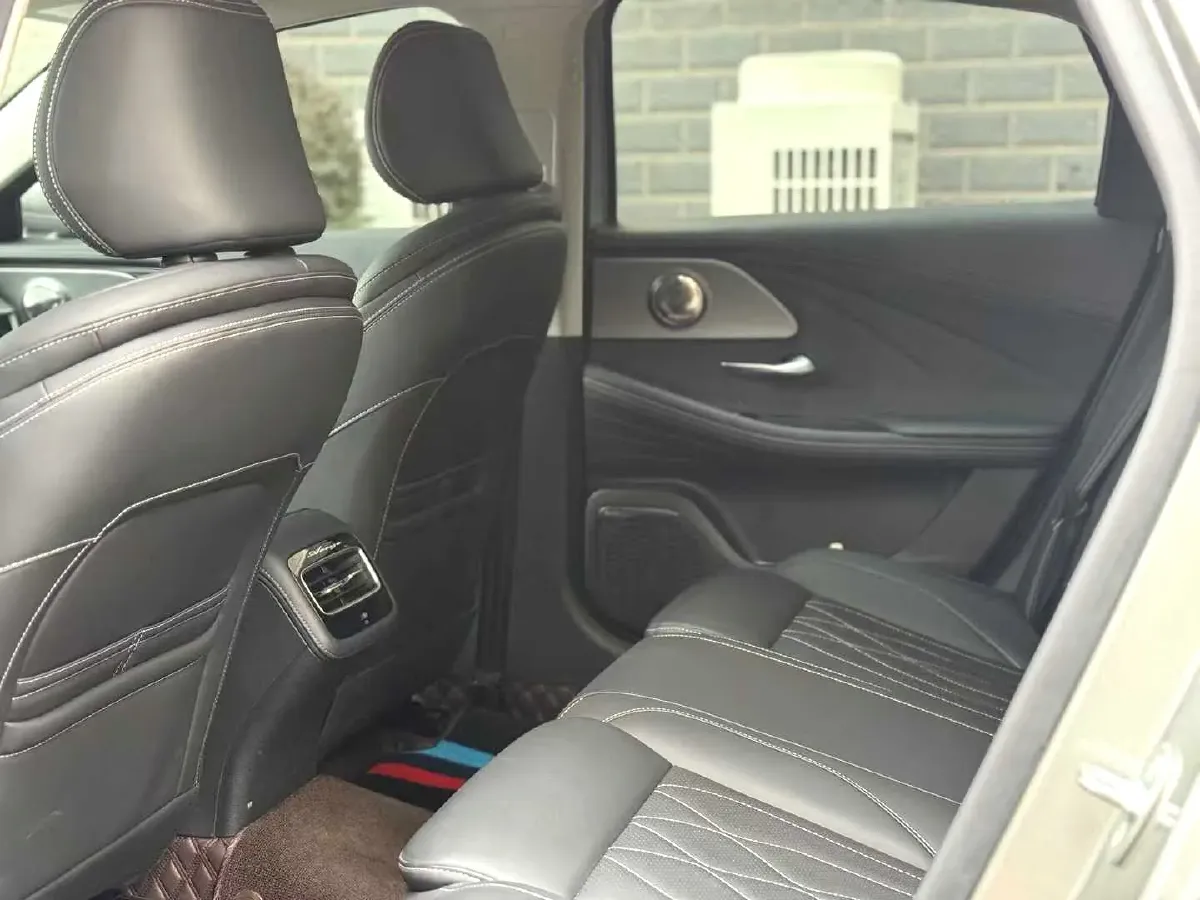 2025 Chery Arrizo 8 2.0T 254HP L4 7DCT,autocango,china used car exporter,china ev exporter,chinese used car exporter,chinese used ev exporter