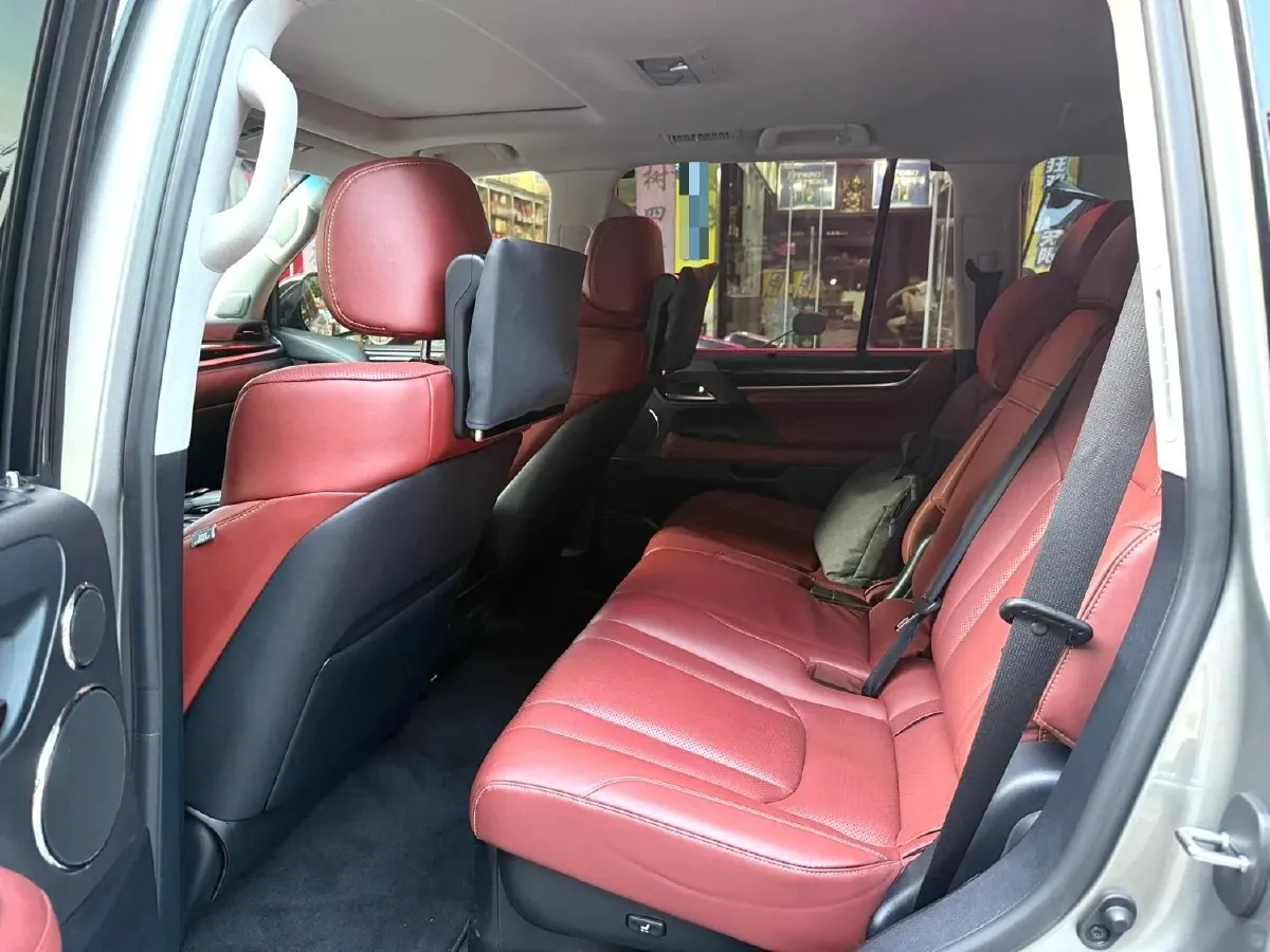 2017 Lexus LX 5.7L 367HP V8 8AT,autocango,china used car exporter,china ev exporter,chinese used car exporter,chinese used ev exporter