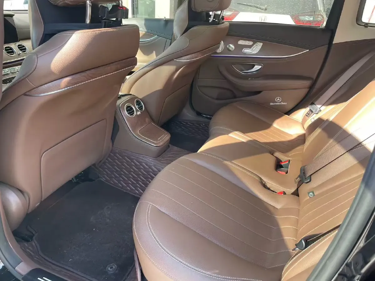 2023 Mercedes-Benz E Class 2.0T 258HP L4 9AT,autocango,china used car exporter,china ev exporter,chinese used car exporter,chinese used ev exporter