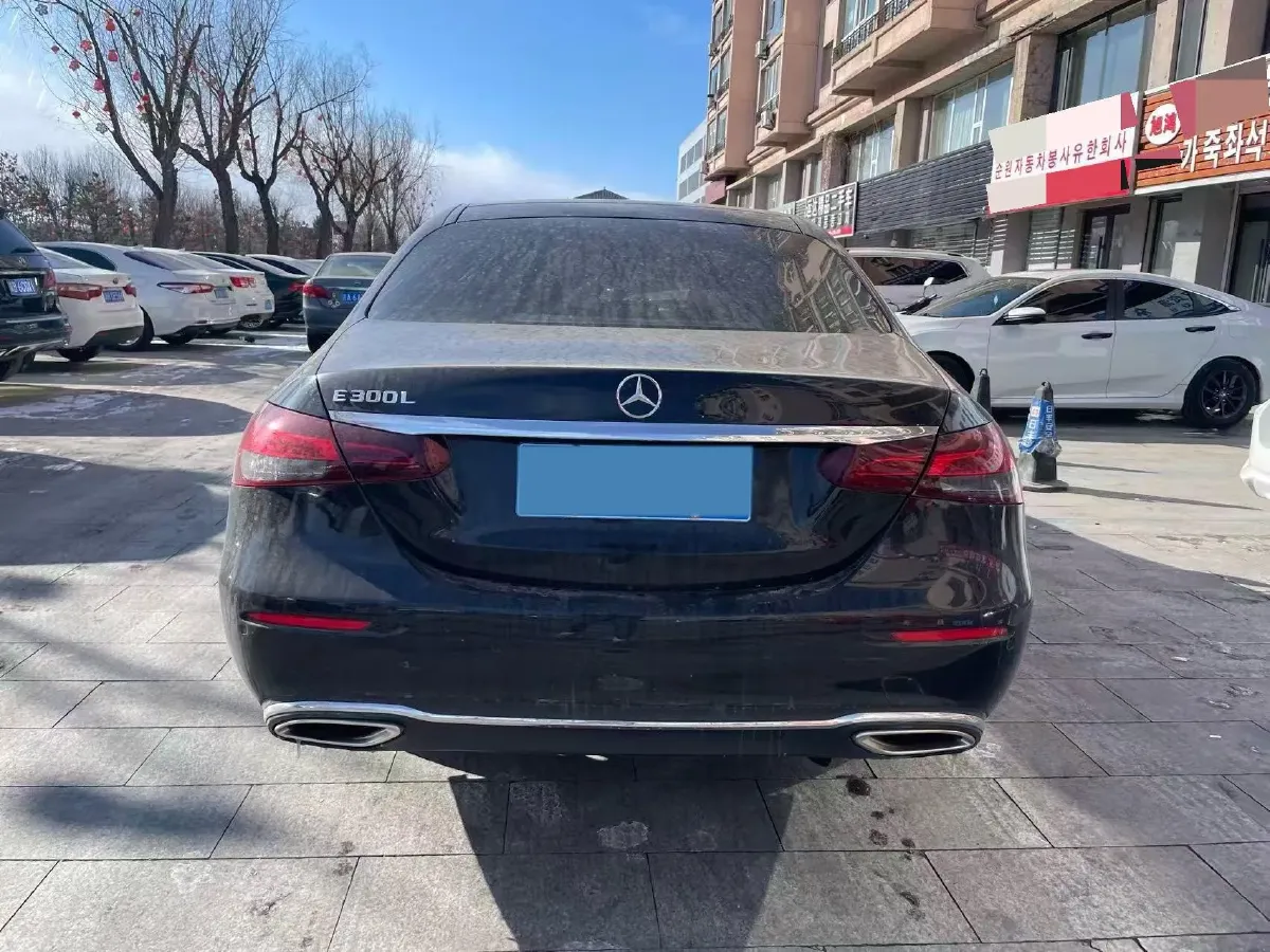 2023 Mercedes-Benz E Class 2.0T 258HP L4 9AT,autocango,china used car exporter,china ev exporter,chinese used car exporter,chinese used ev exporter