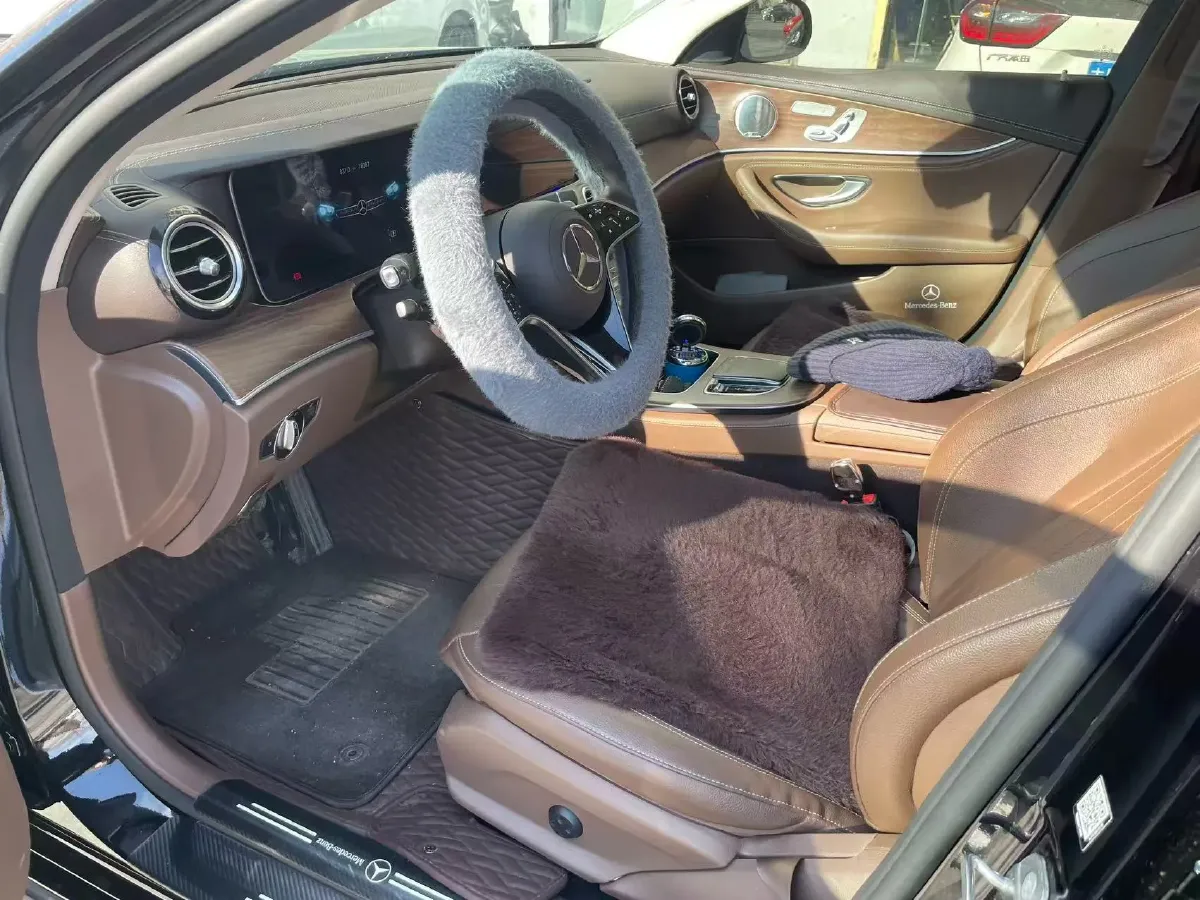 2023 Mercedes-Benz E Class 2.0T 258HP L4 9AT,autocango,china used car exporter,china ev exporter,chinese used car exporter,chinese used ev exporter
