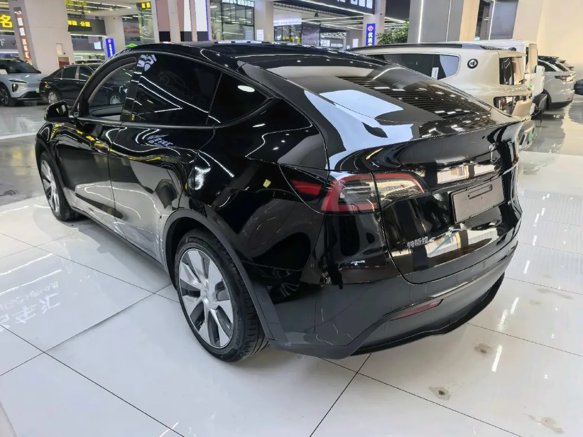 2022 Tesla Model Y BEV 60KWH,autocango,china used car exporter,china ev exporter,chinese used car exporter,chinese used ev exporter