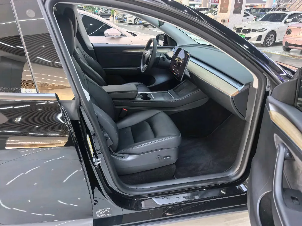 2022 Tesla Model Y BEV 60KWH,autocango,china used car exporter,china ev exporter,chinese used car exporter,chinese used ev exporter