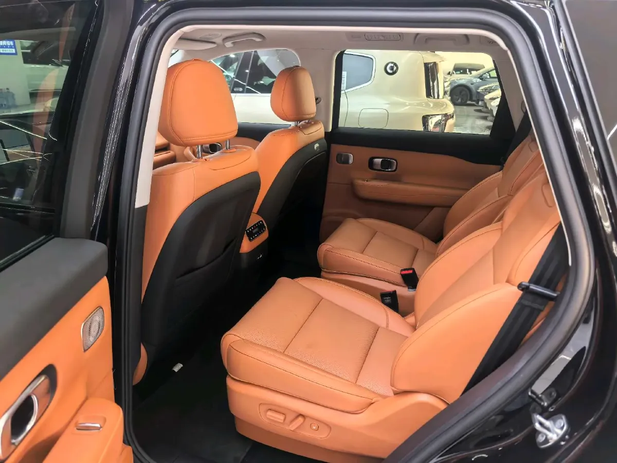 2026 Leapmotor C16 REEV 95HP REEV,autocango,china used car exporter,china ev exporter,chinese used car exporter,chinese used ev exporter