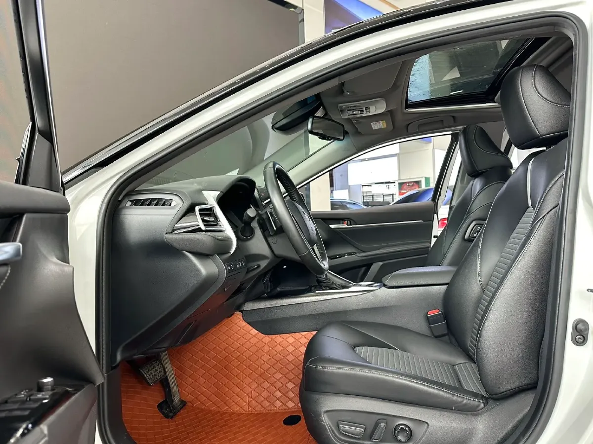 2021 Toyota Camry 2.0L 178HP L4 CVT,autocango,china used car exporter,china ev exporter,chinese used car exporter,chinese used ev exporter