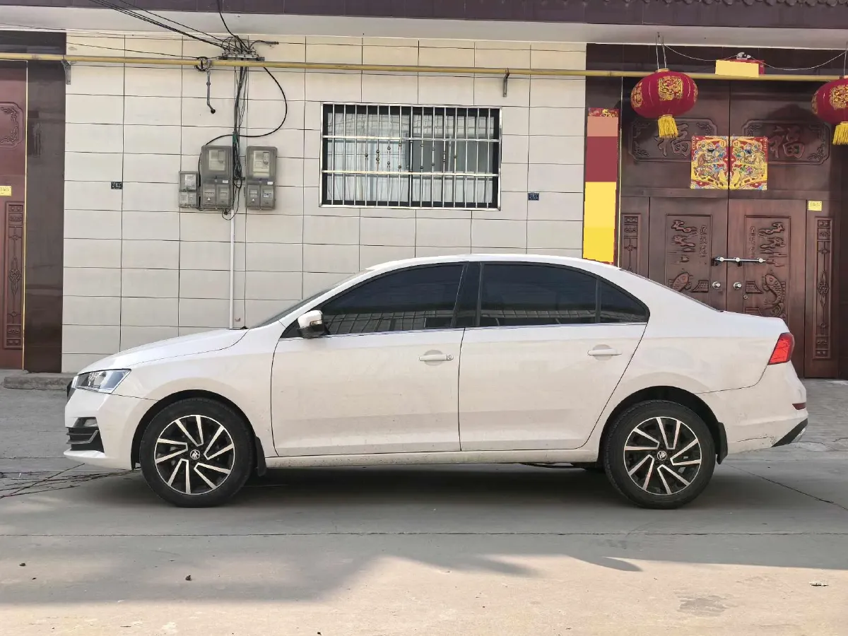 2020 Skoda Rapid 1.5L 112HP L4 6AT,autocango,china used car exporter,china ev exporter,chinese used car exporter,chinese used ev exporter