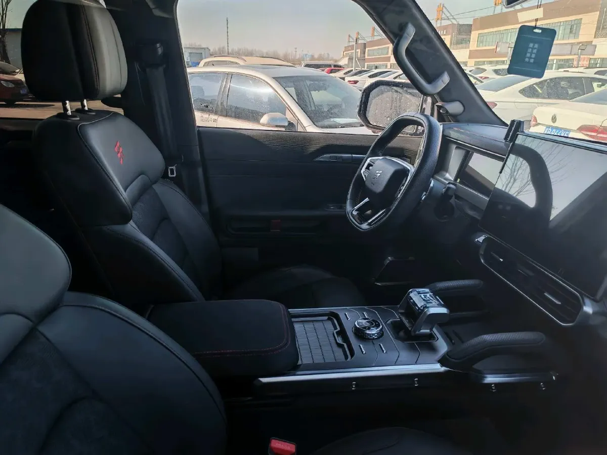 2023 Jetour Traveller 2.0T 254HP L4 8AT,autocango,china used car exporter,china ev exporter,chinese used car exporter,chinese used ev exporter