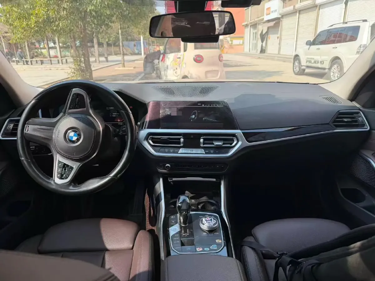 2020 BMW 3 Series 2.0T 156HP L4 8AT,autocango,china used car exporter,china ev exporter,chinese used car exporter,chinese used ev exporter