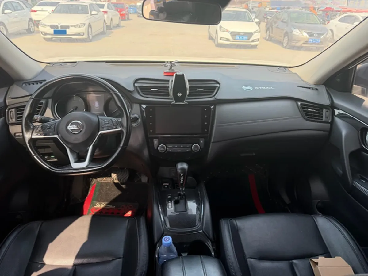 2020 Nissan X-Trail 2.0L 154HP L4 CVT,autocango,china used car exporter,china ev exporter,chinese used car exporter,chinese used ev exporter